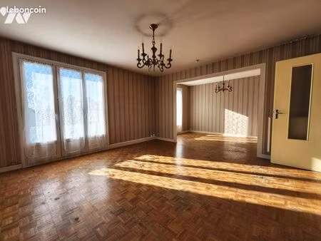 appartement 4 pièces 81 m²