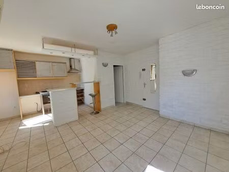 studio 1 pièce 23 m²