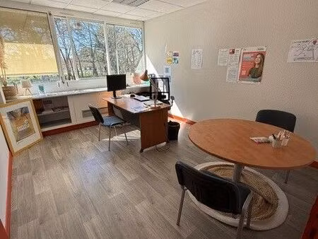 bureau à louer à mont de marsan