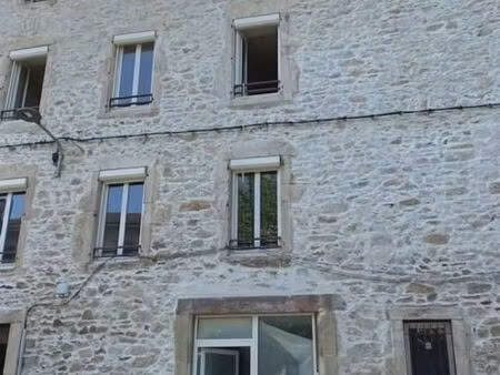 bureau 46 m²