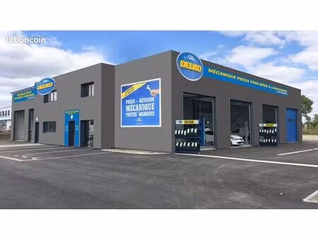 garage automobile  garage 390 m² mauguio