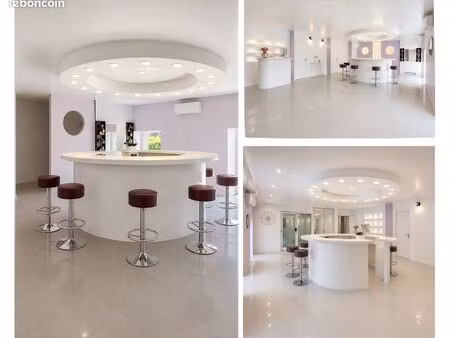 local esthétique / bien-être 125 m² – 3 cabines avec point d’eau – lattes