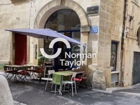 local commercial 23 m²