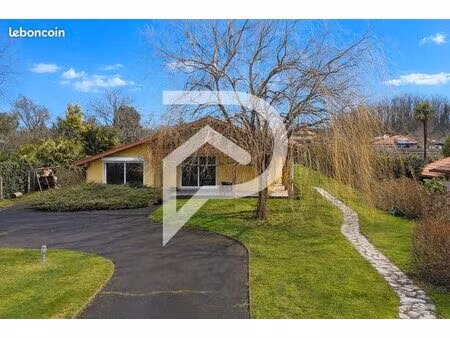 maison 6 pièces 138 m²