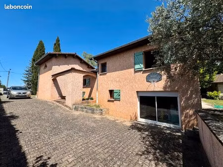 maison de 165m2