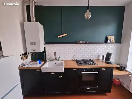 appartement t4 de 80 m² meublé  idéalement situé en plein centre-ville d'amilly