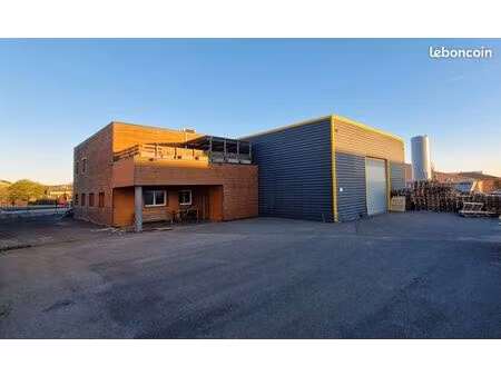à vendre – bâtiment d’entreprise avec appartement à saint-thibéry (34)