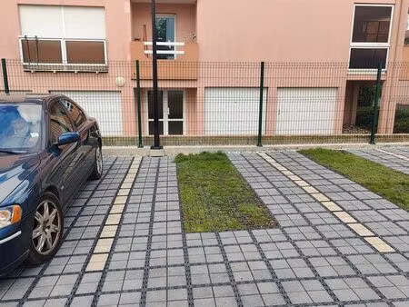 dax centre - parking a louer à l’année