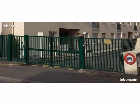 orleans ctre parking sécurisé 14 r patay