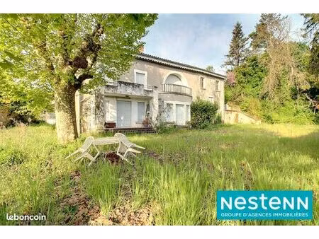 propriété 8 pièces 206 m²