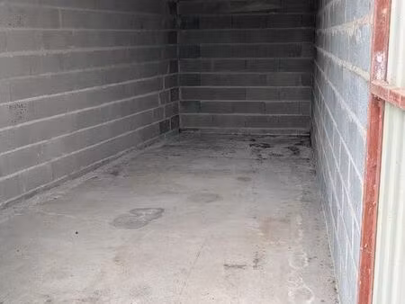 garage / box de stockage