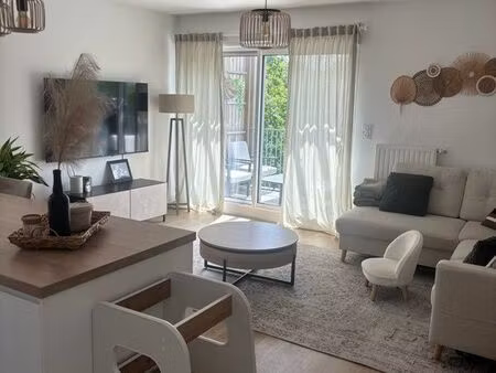 t3 65m² dernier étage – balcon sud 10m² – vue parc – parking – 2022