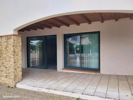 local bureaux 120 m²