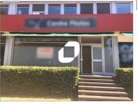 local commercial 137 m²