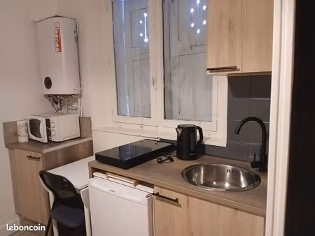 studette meublée rénovée