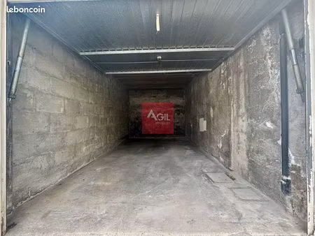 parking/box 15 m² grenoble