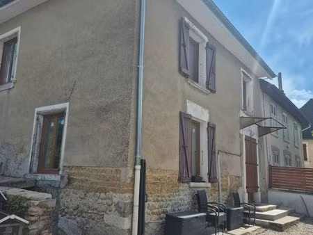 location maison le passage
