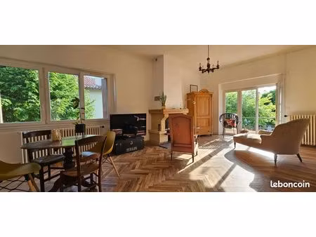 maison 7 pièces 191 m²