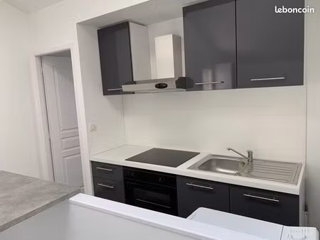 t3 rénové meublé de 50m2 - centre