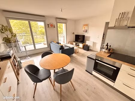 appartement 3 pièces 55 m²
