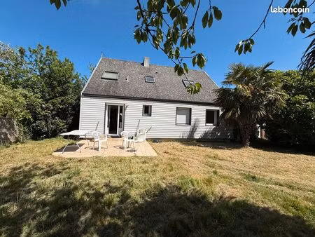 maison 124 m2   6 chambres  terrain 595 m2