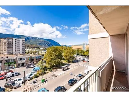 joli 2 pièces + cuisine avec balcon - grenoble au 5 av. rhin et danube