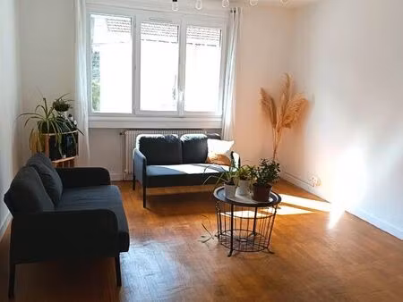 t4 renove quartier terrasse/bel air