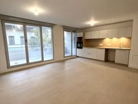 appartement 4 pièces 82 m²