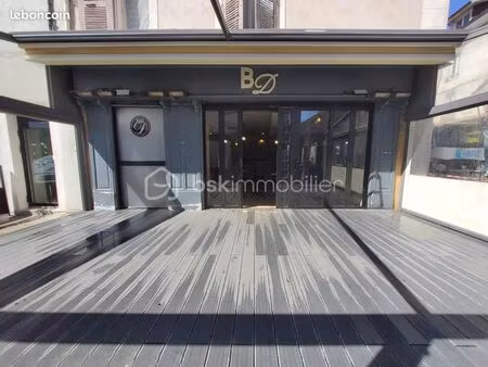 local bar  restaurant 90 m²