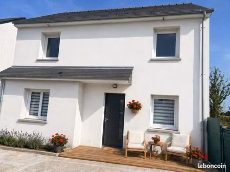 maison 6 pièces 93 m²