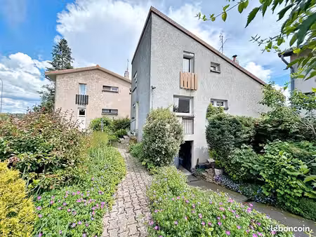 maison 6 pièces 95 m²
