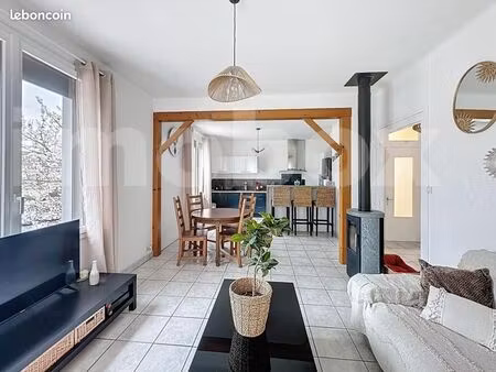 maison 5 pièces 112 m²