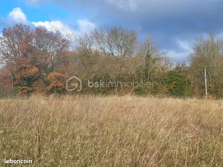 terrain 2 997 m² calignac