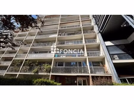 balcon exposé ouest-vue dégagée