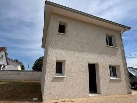 appartement 4 pièces 94 m²