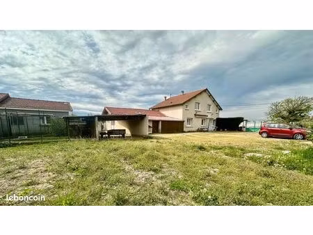 maison 7 pièces 157 m²