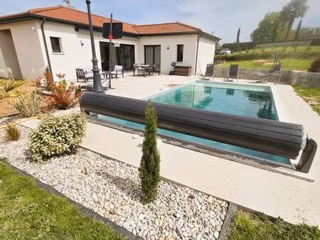 maison 7 pièces 155 m²