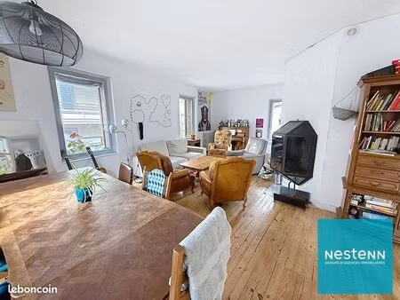 maison 10 pièces 232 m²