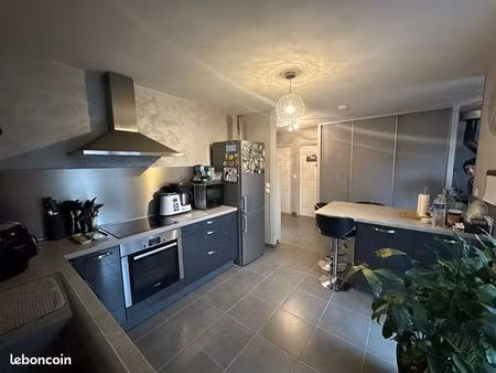 superbe maison récente à veauche