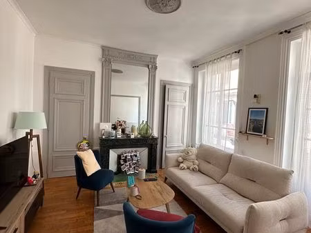 appartement 110 m2 excellent état + parking - hyper centre