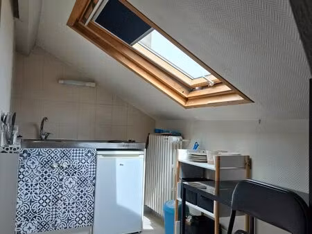 studette angers / proche fac / sans agence