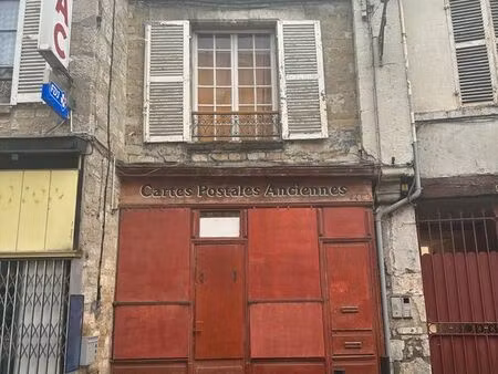 ◊ local commercial à louer – centre-ville de pithiviers – 600 /mois