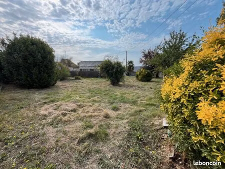terrain 600 m² beaupreau