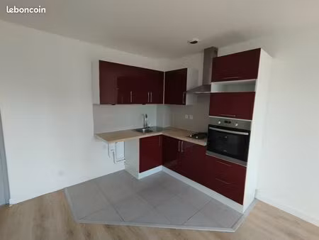 location t2 st georges sur loire