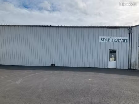 local commercial ou industriel à louer