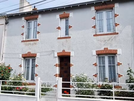 maison 5 pièces 94m²