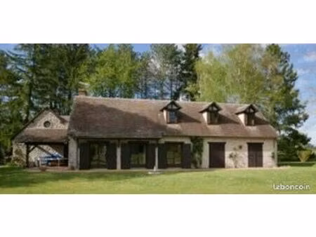 maison en lisiere de forêt d'orléans