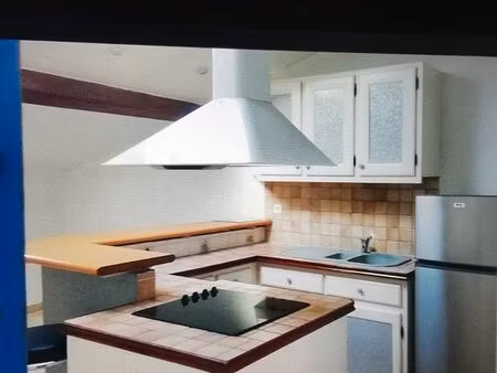 a louer à etudiant(e) uniquement