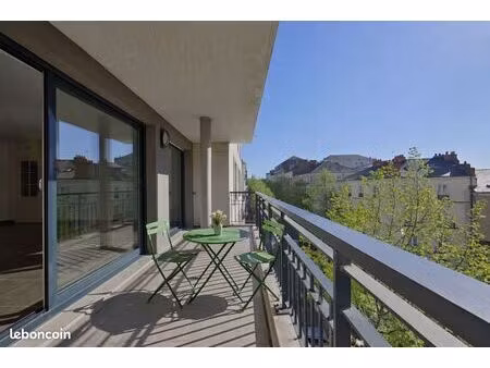 t3 récent 2014  copropriété de standing  balcon  ascenseur  parking