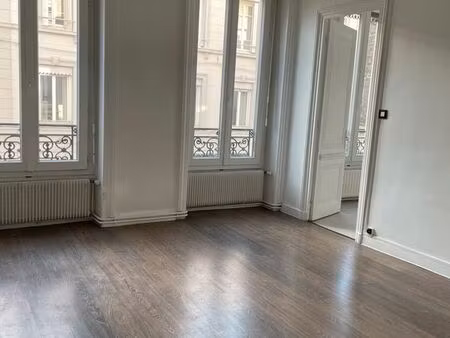 appart.60m2 2chbres proche gare et centre ville